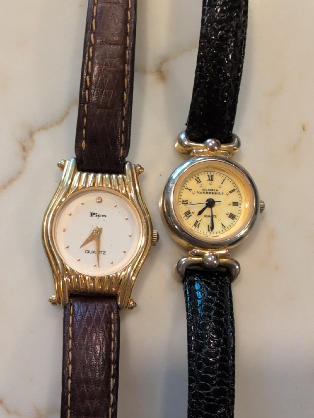 Lot Of 2 Vintage Ladies Watches With Leather Bands